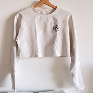 ✨2/$10✨ Alphalete White Crop Long Sleeve Tee